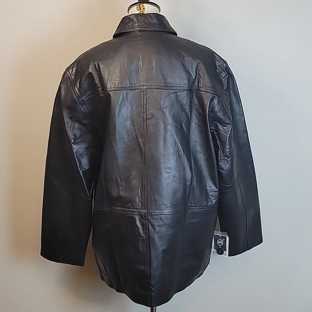 REDBACK men's black leather jacket.  NWT.  Size XL.
